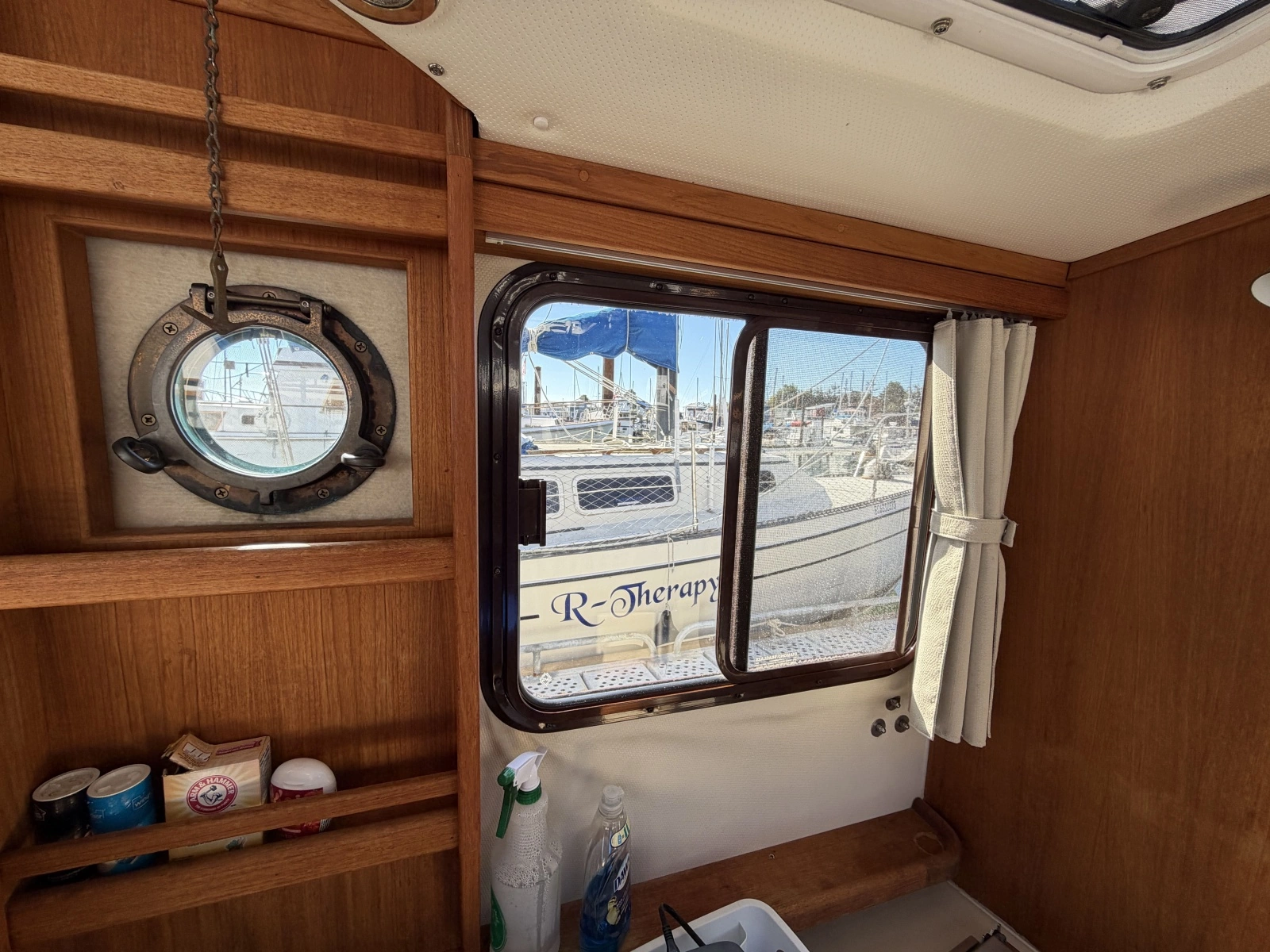 2010 Ranger Tugs 25 SC