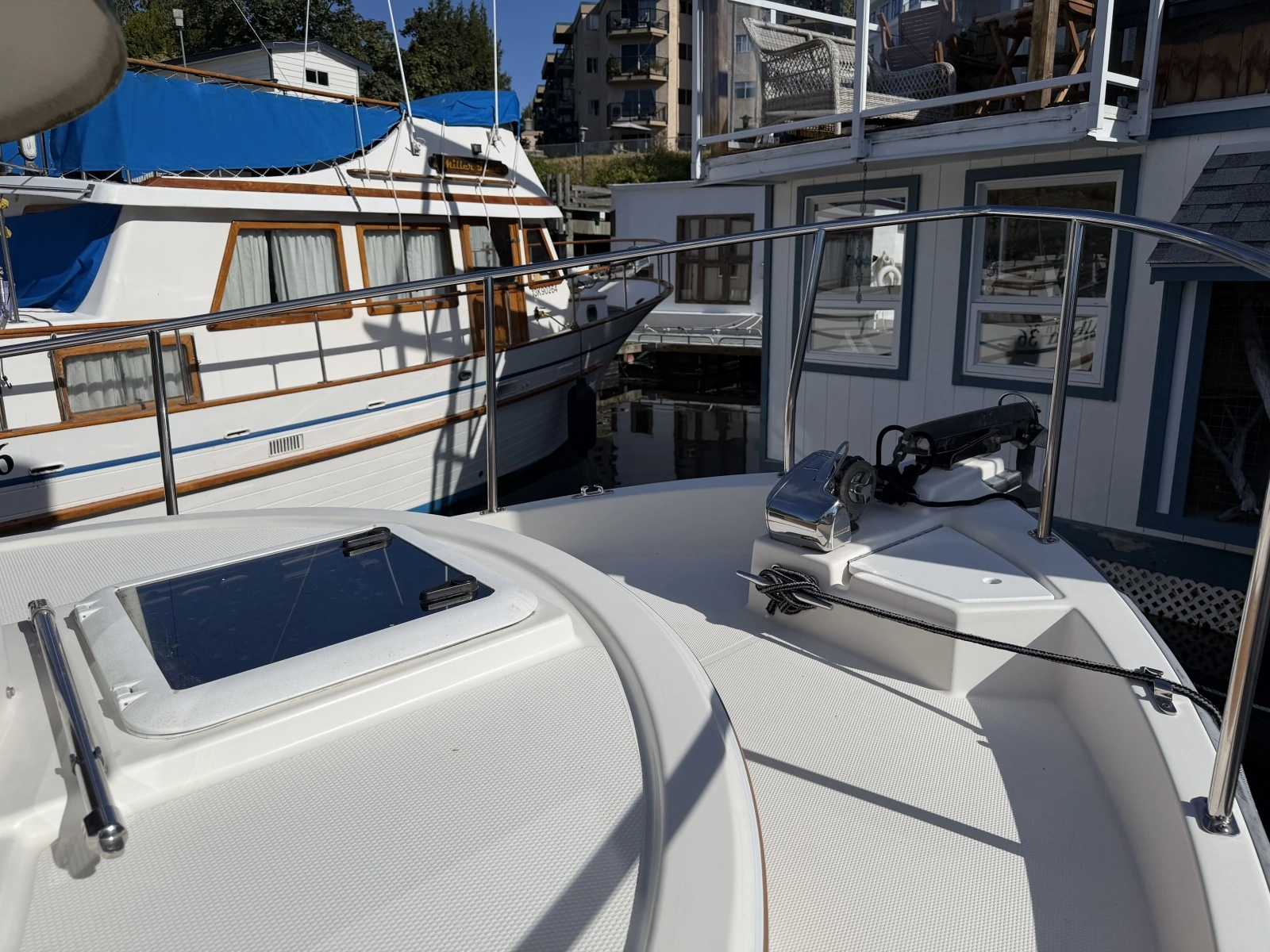 2010 Ranger Tugs 25 SC