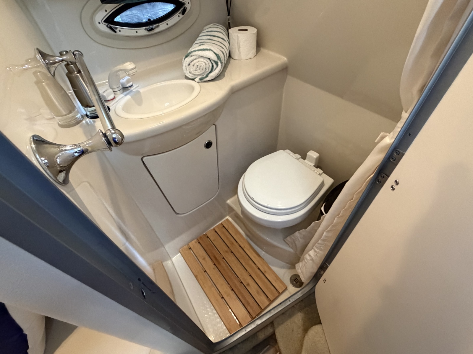 2012 Bayliner 315 SB