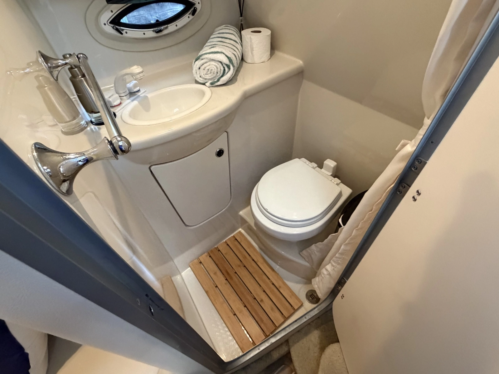 2012 Bayliner 315 SB