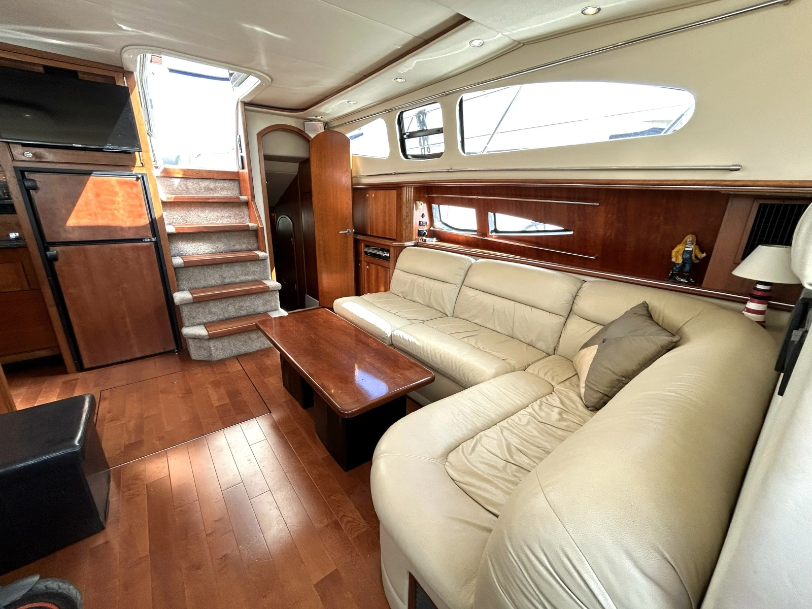 2007 Cruisers Yachts 455