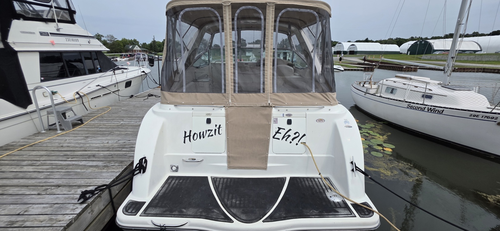 2000 Maxum 3300SCR