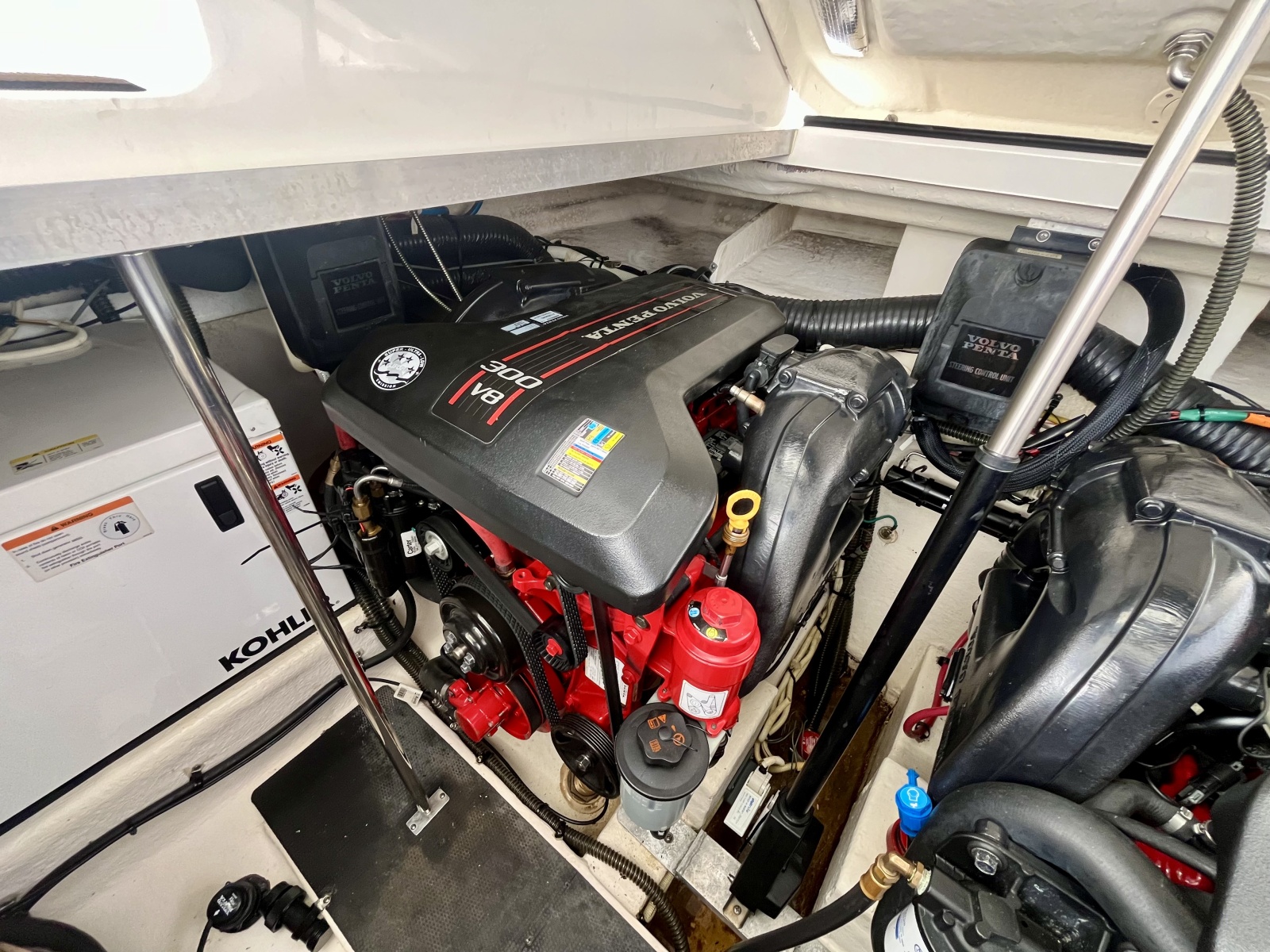 2012 Chaparral 330 Signature