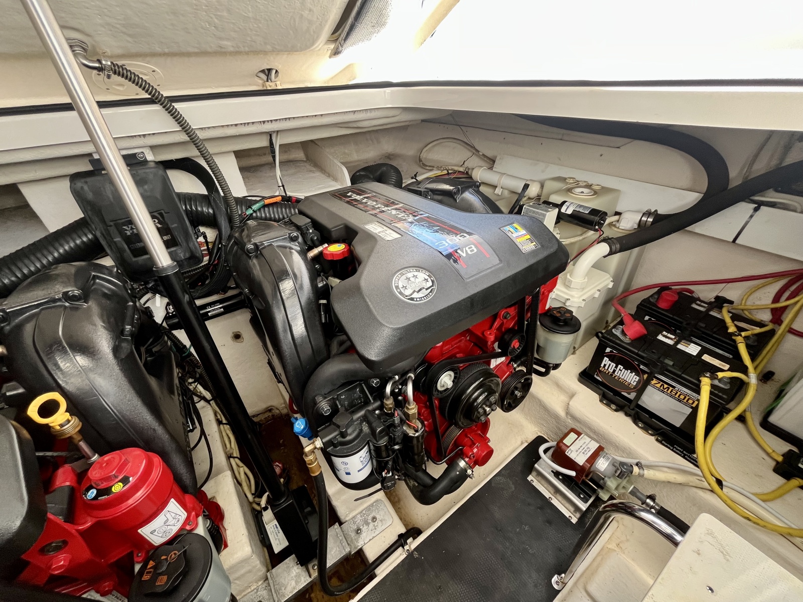 2012 Chaparral 330 Signature