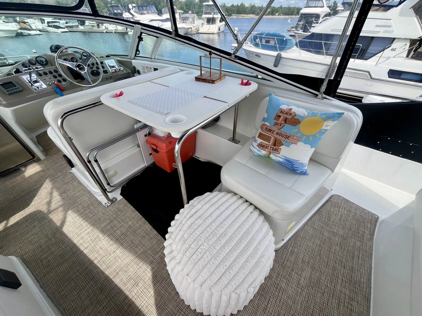1999 Carver 350 Mariner 35