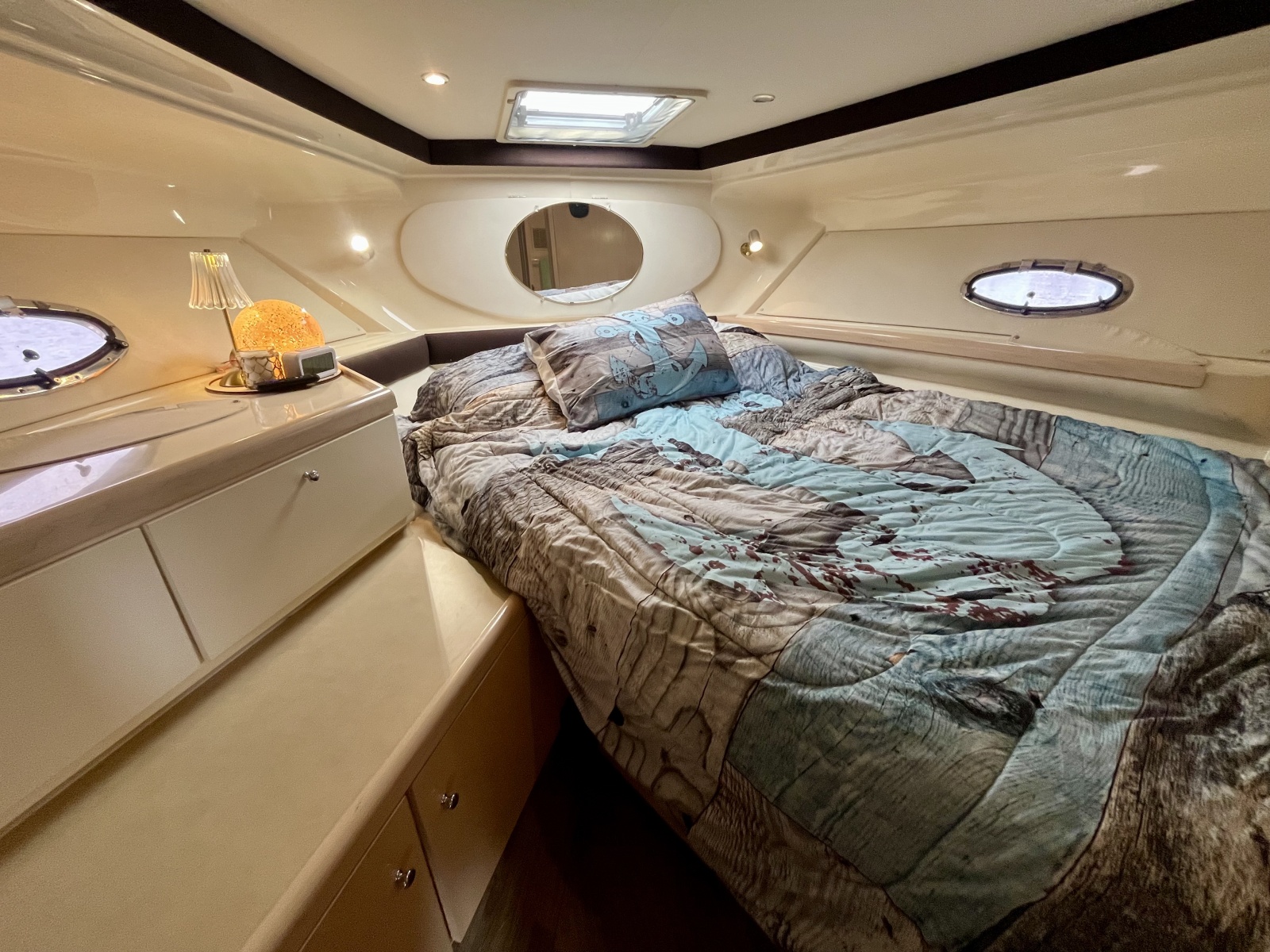 1999 Carver 350 Mariner 35