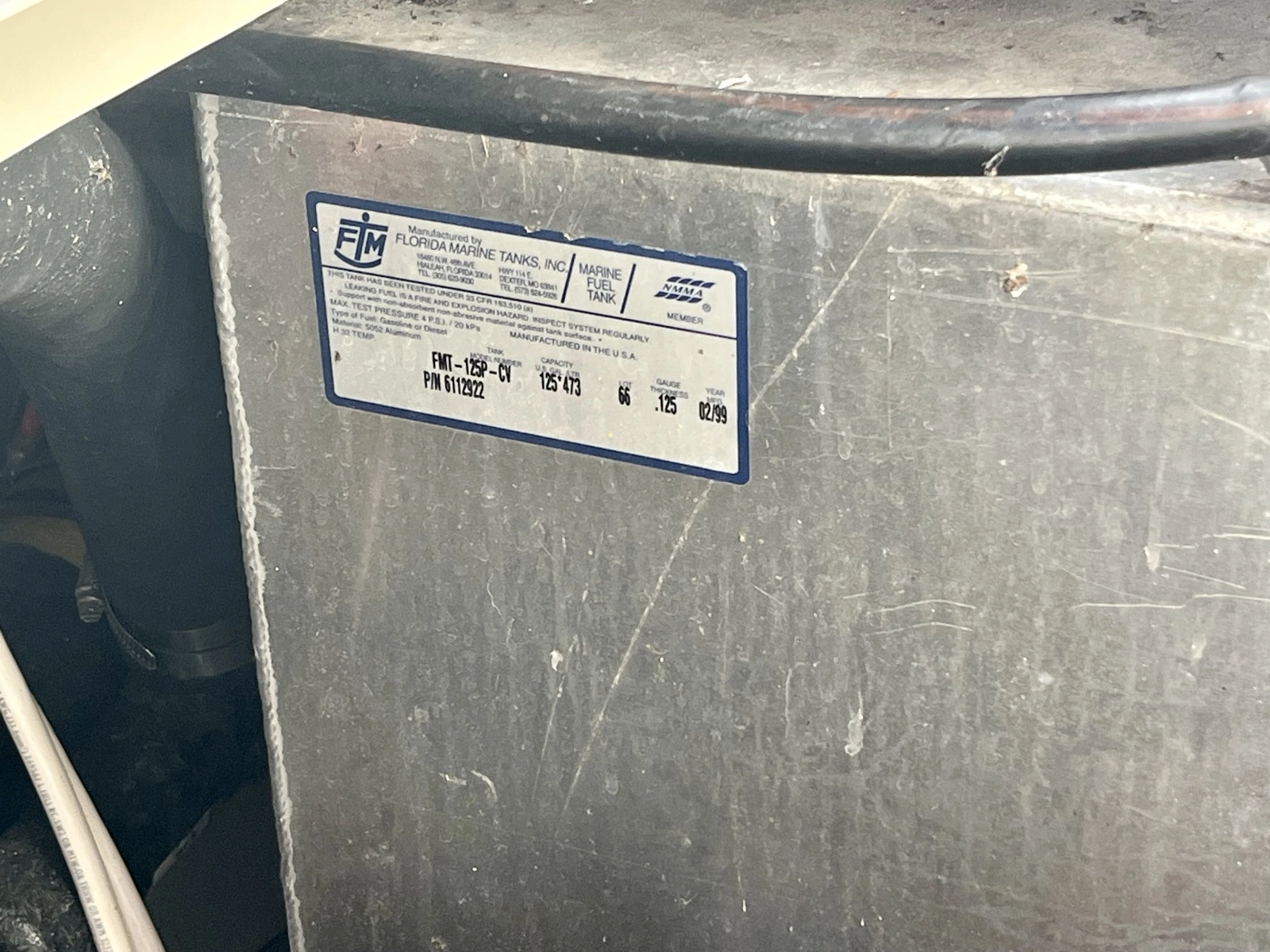 1999 Carver 350 Mariner 35