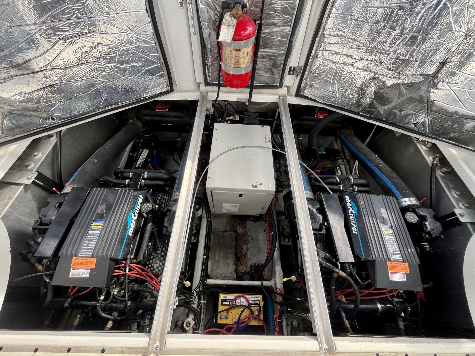 1999 Carver 350 Mariner 35