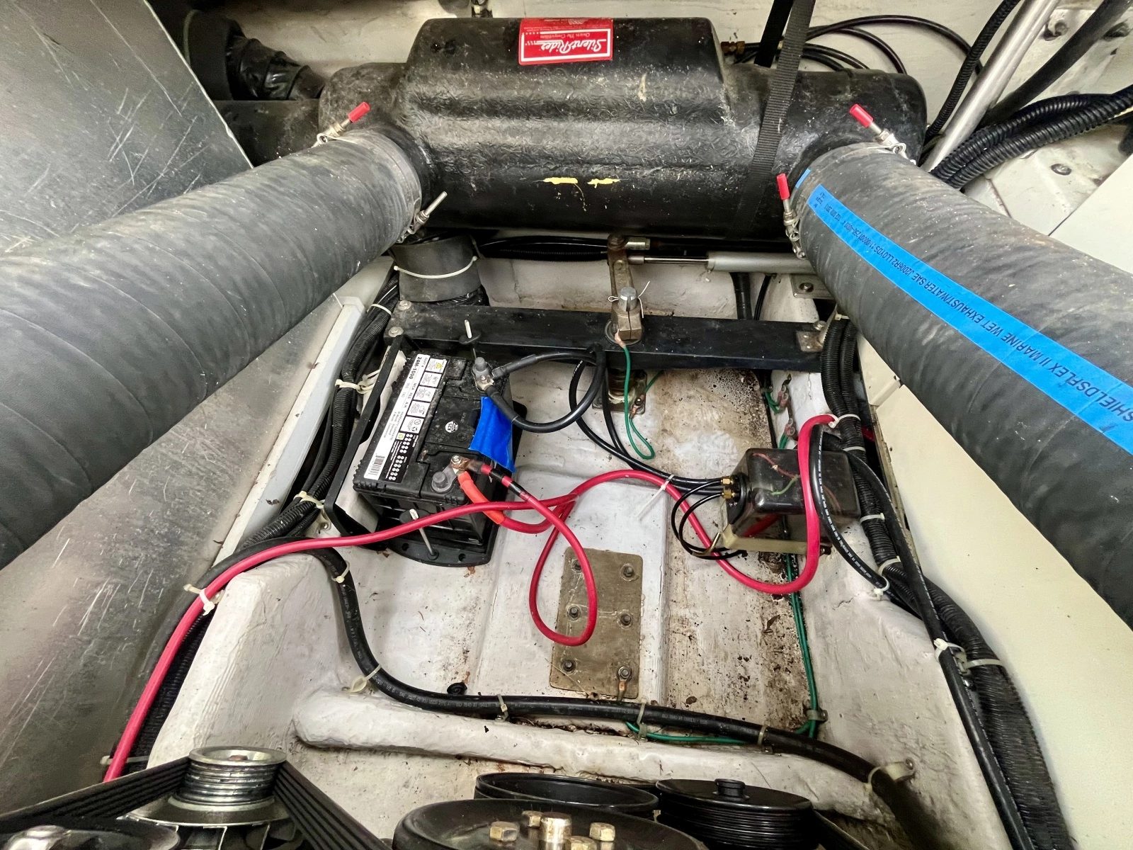 1999 Carver 350 Mariner 35
