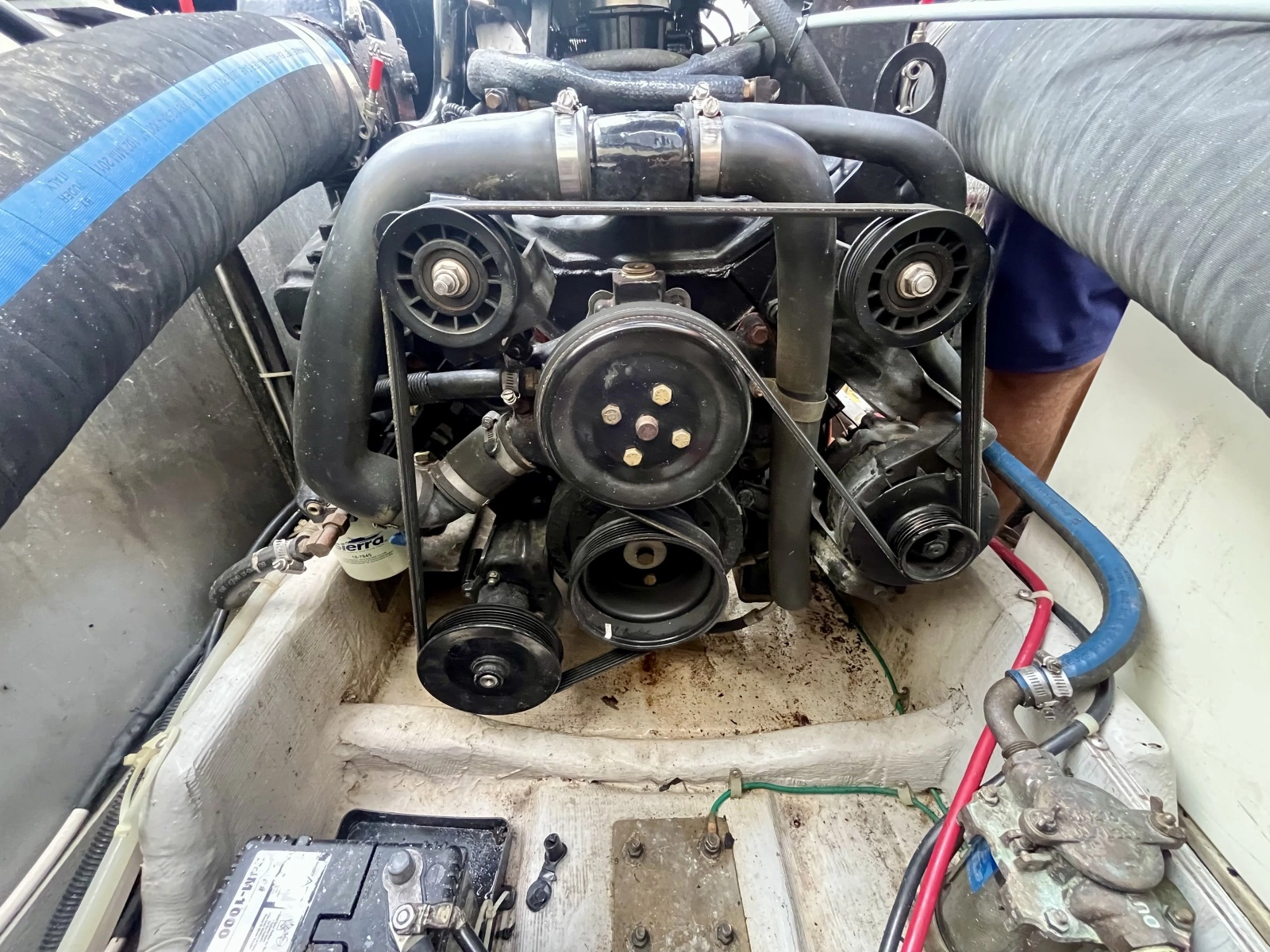 1999 Carver 350 Mariner 35