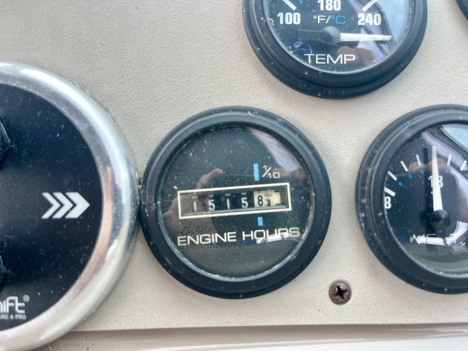 1999 Carver 350 Mariner 35