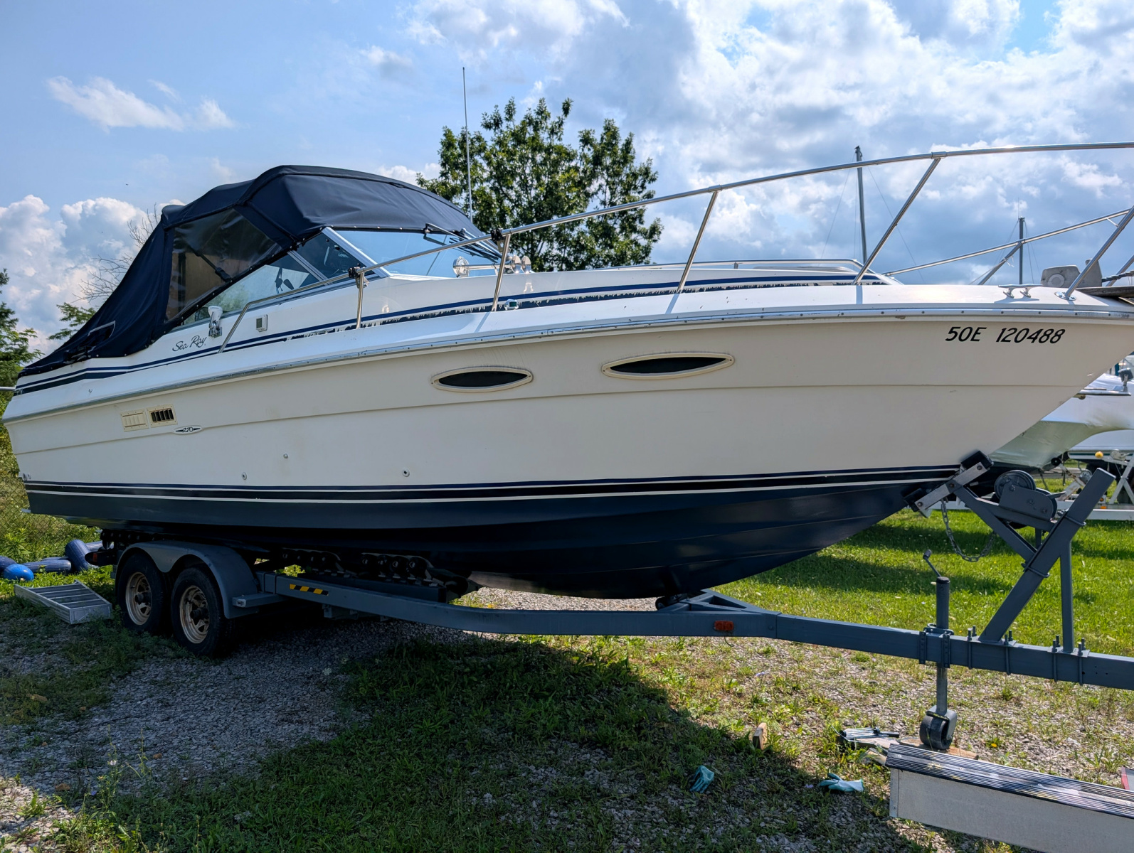 1987 Sea Ray 270 Amberjack