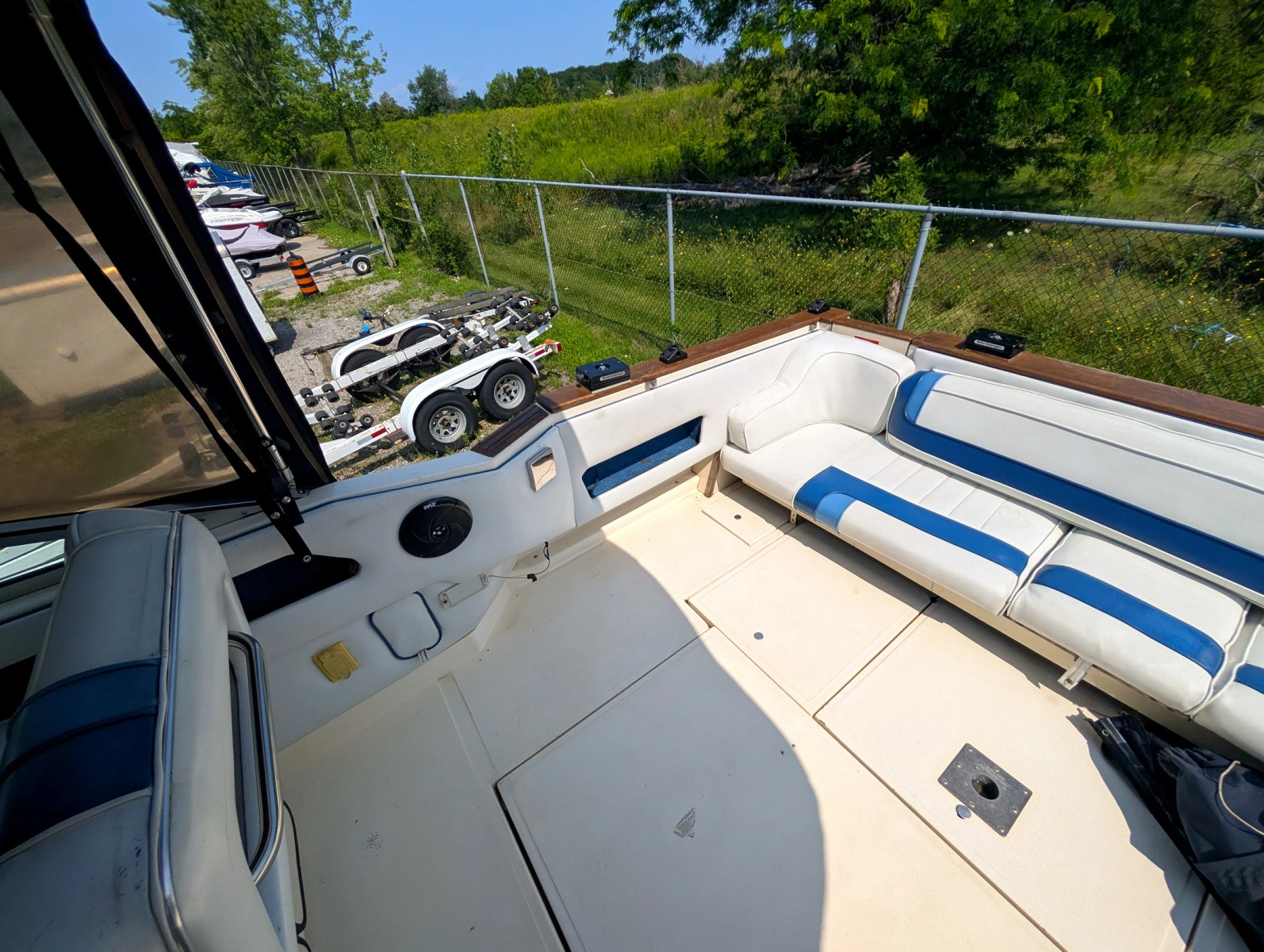 1987 Sea Ray 270 Amberjack