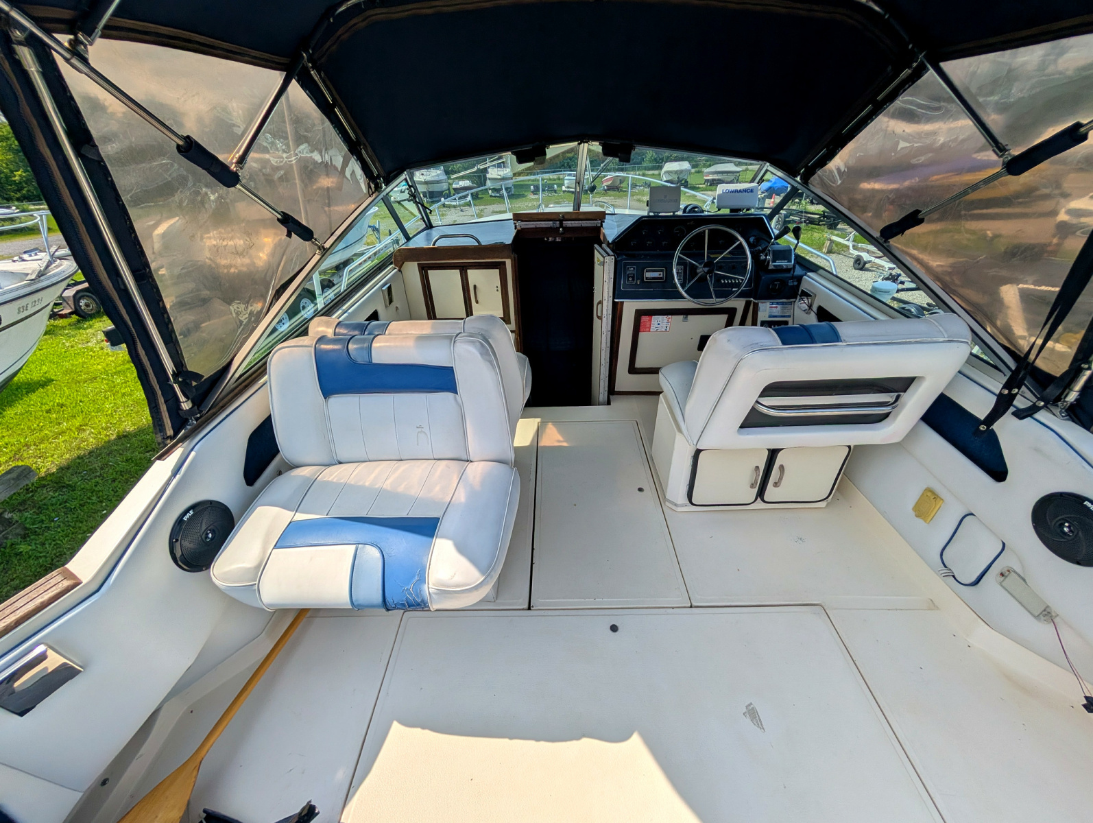 1987 Sea Ray 270 Amberjack
