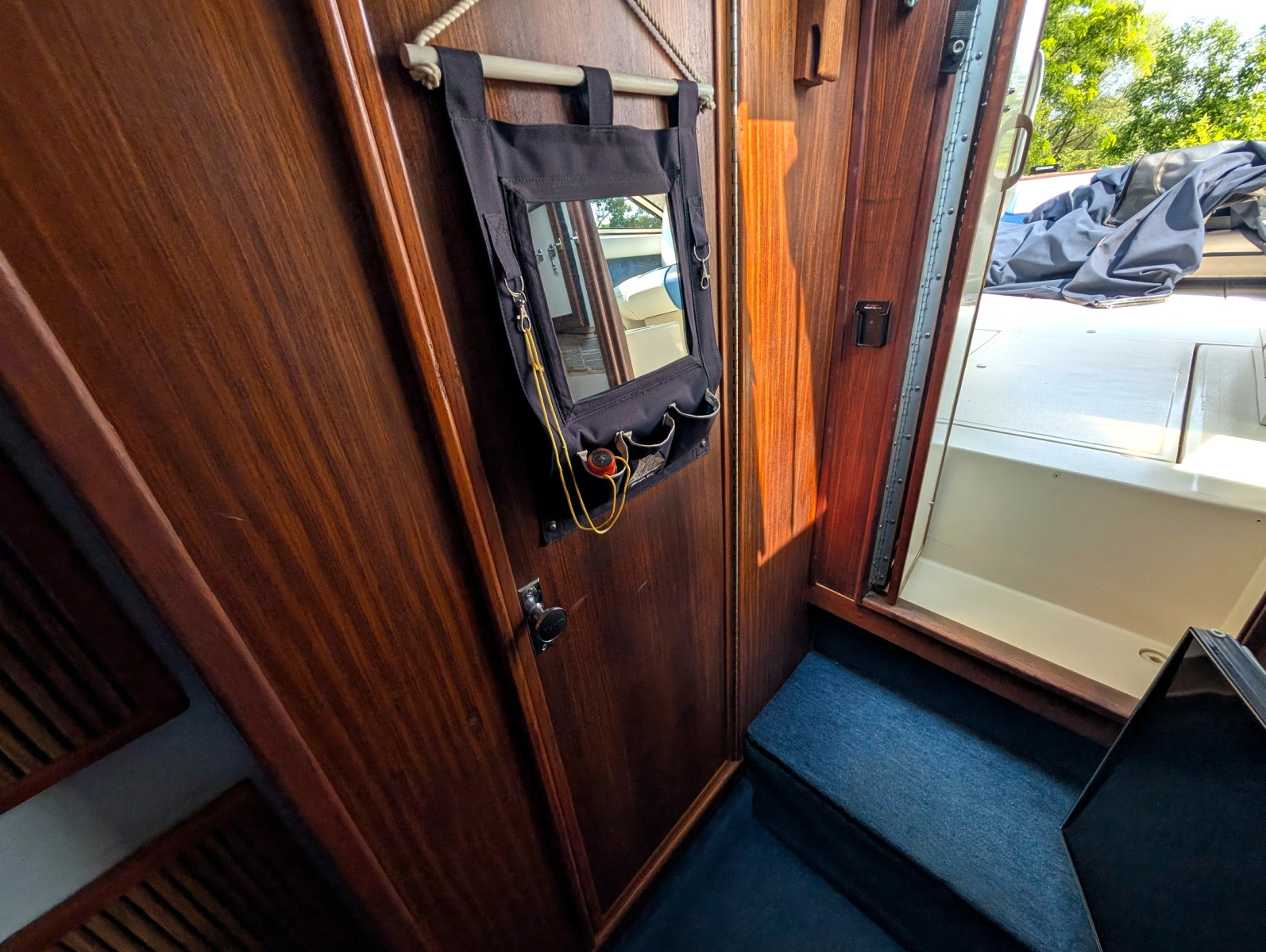 1987 Sea Ray 270 Amberjack