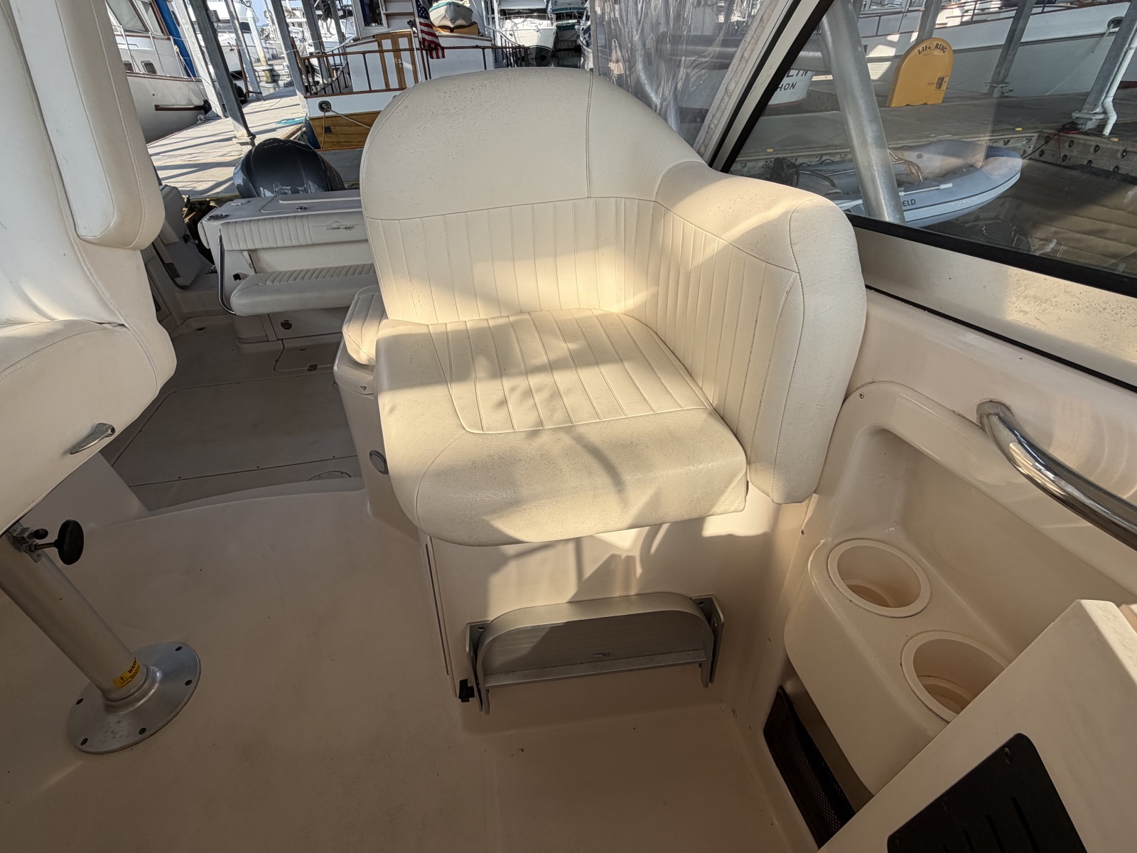 2007 Grady-White Express 305