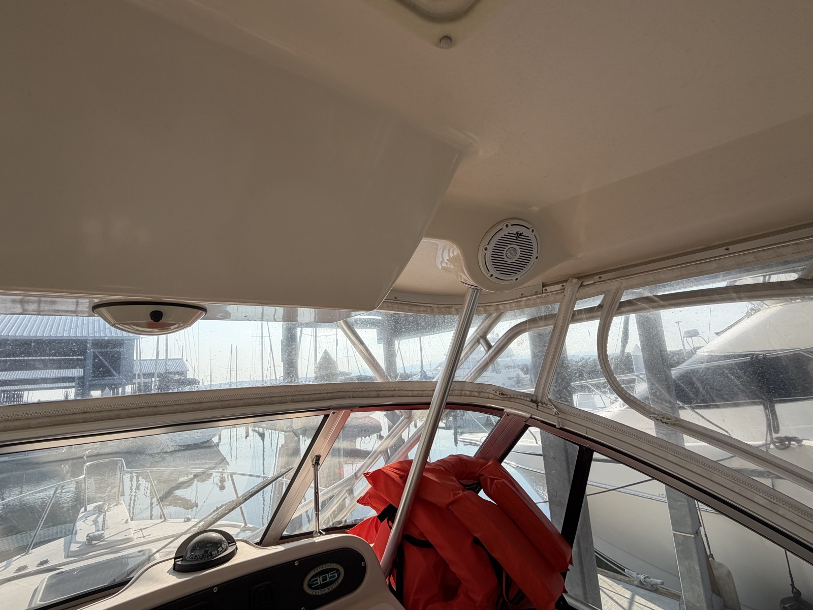 2007 Grady-White Express 305