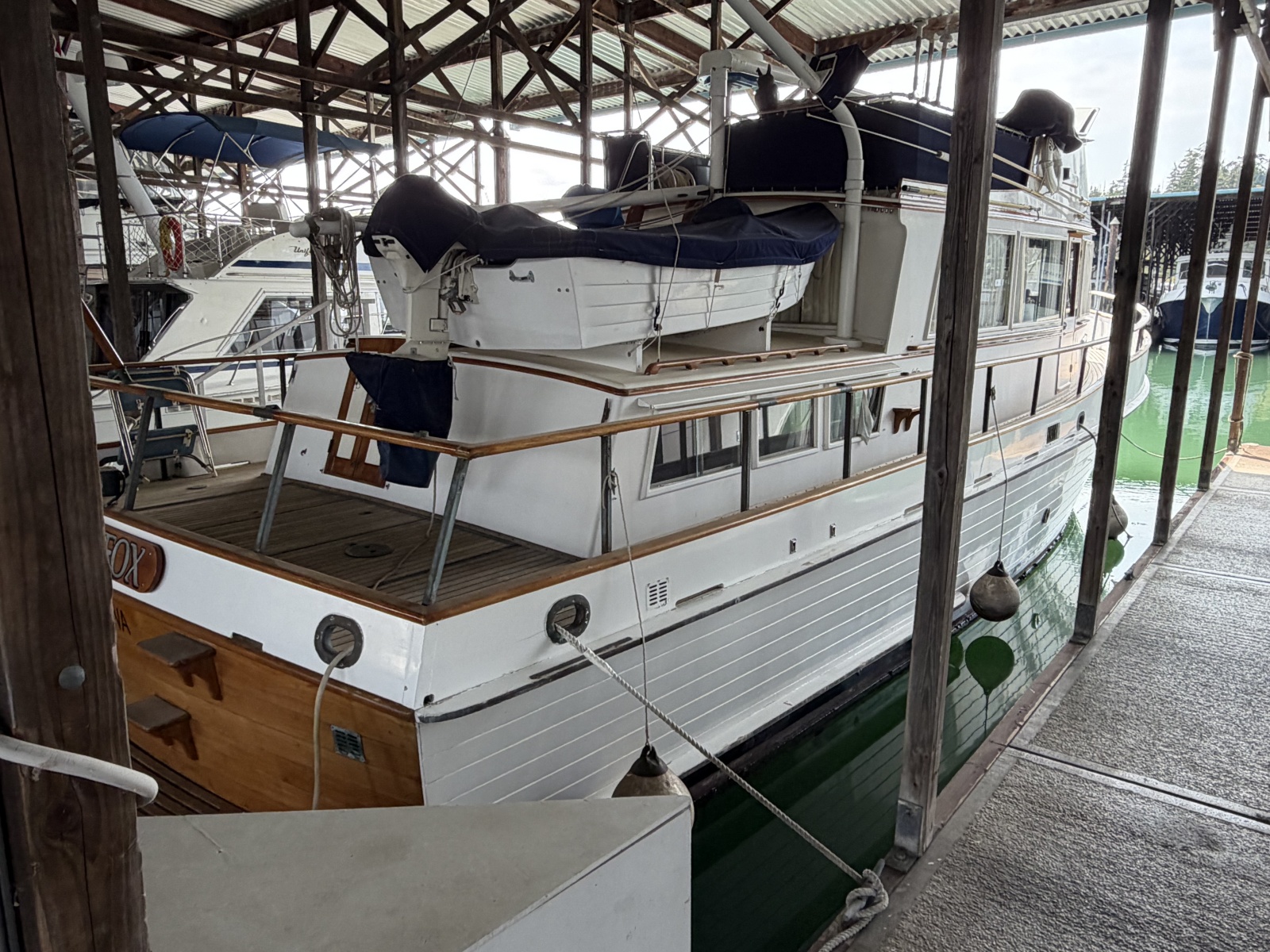 1969 Grand Banks 42 Classic
