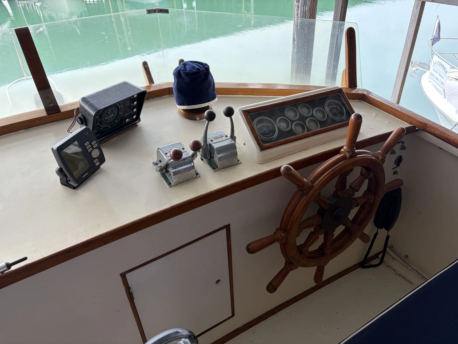 1969 Grand Banks 42 Classic