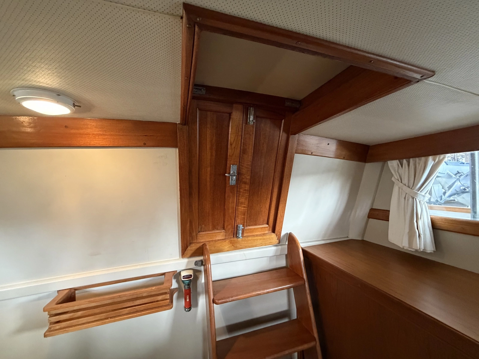 1969 Grand Banks 42 Classic