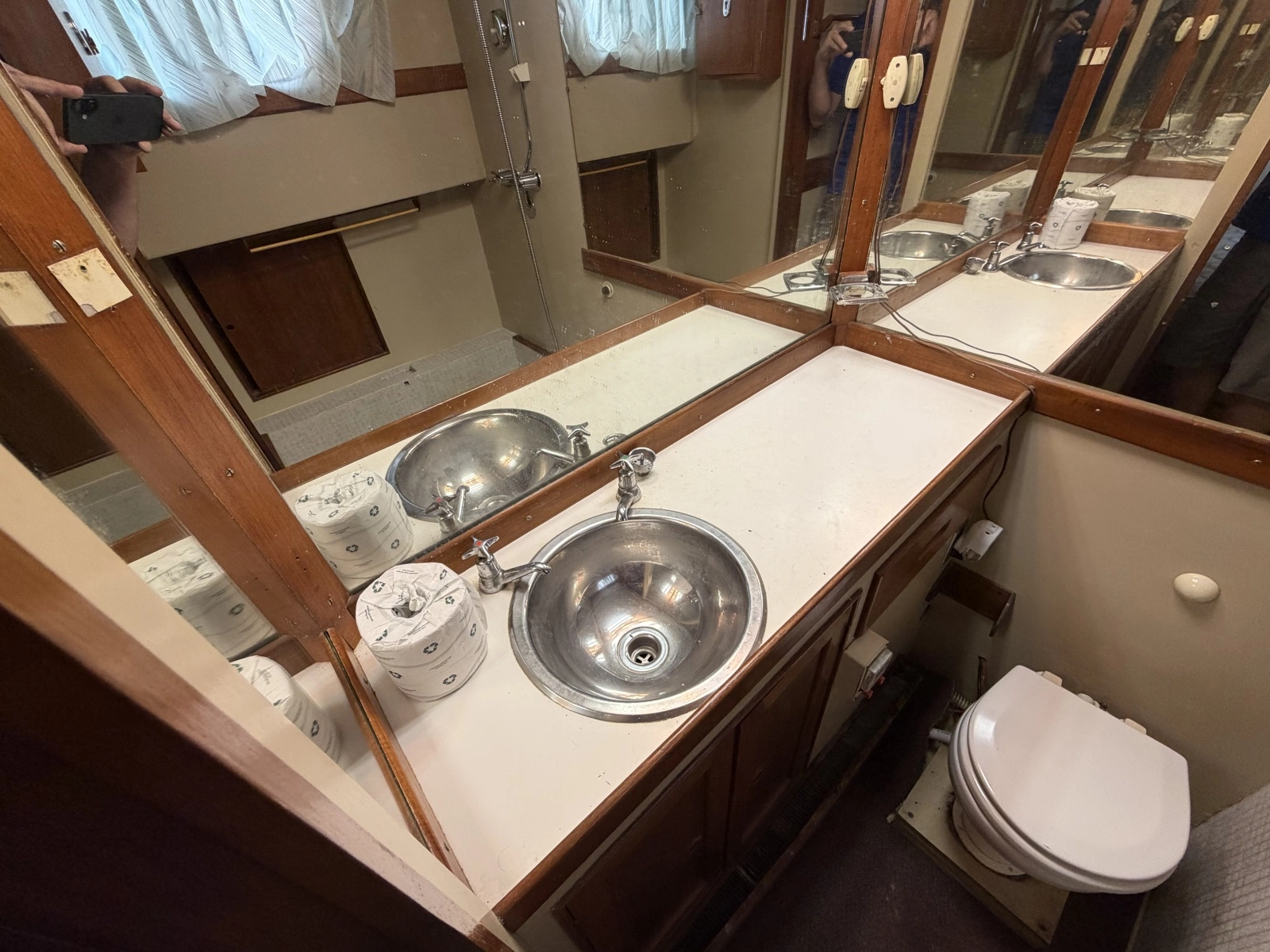 1969 Grand Banks 42 Classic