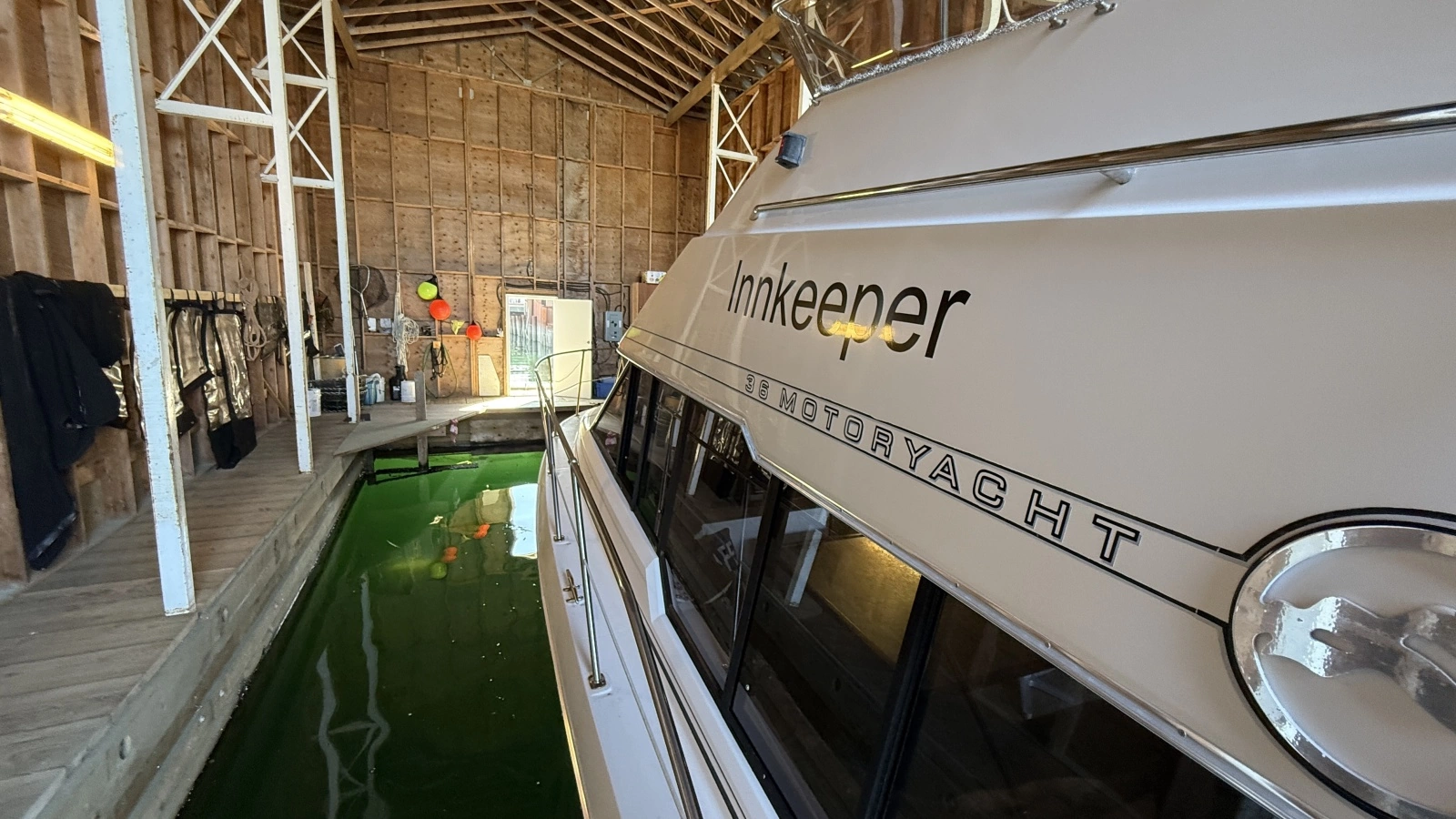 1992 Bayliner 3688 Motoryacht