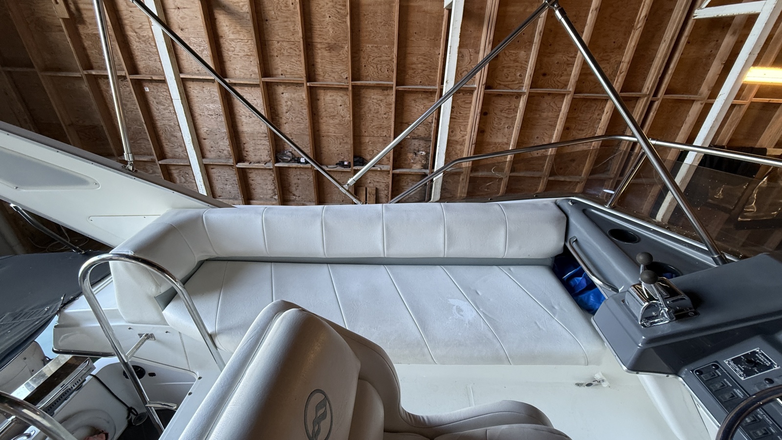 1992 Bayliner 3688 Motoryacht