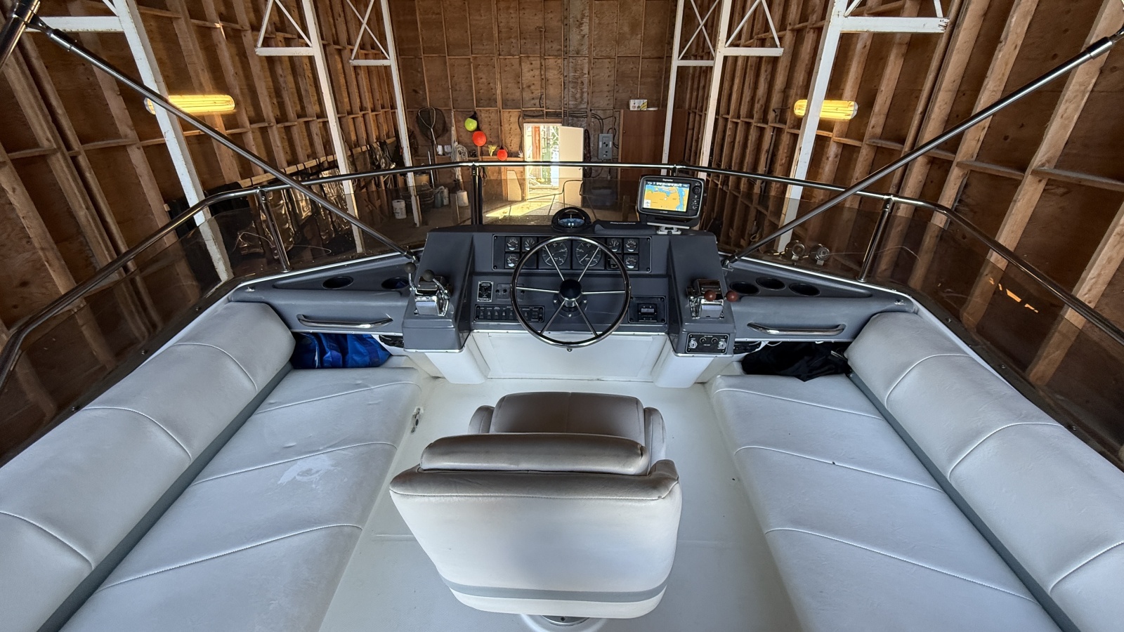 1992 Bayliner 3688 Motoryacht