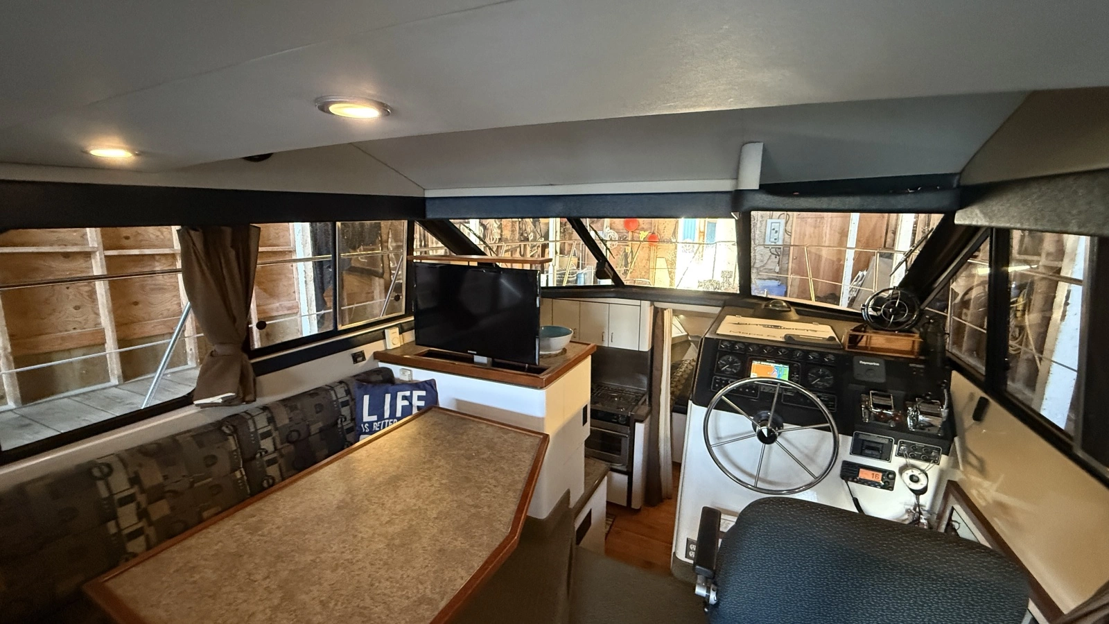 1992 Bayliner 3688 Motoryacht