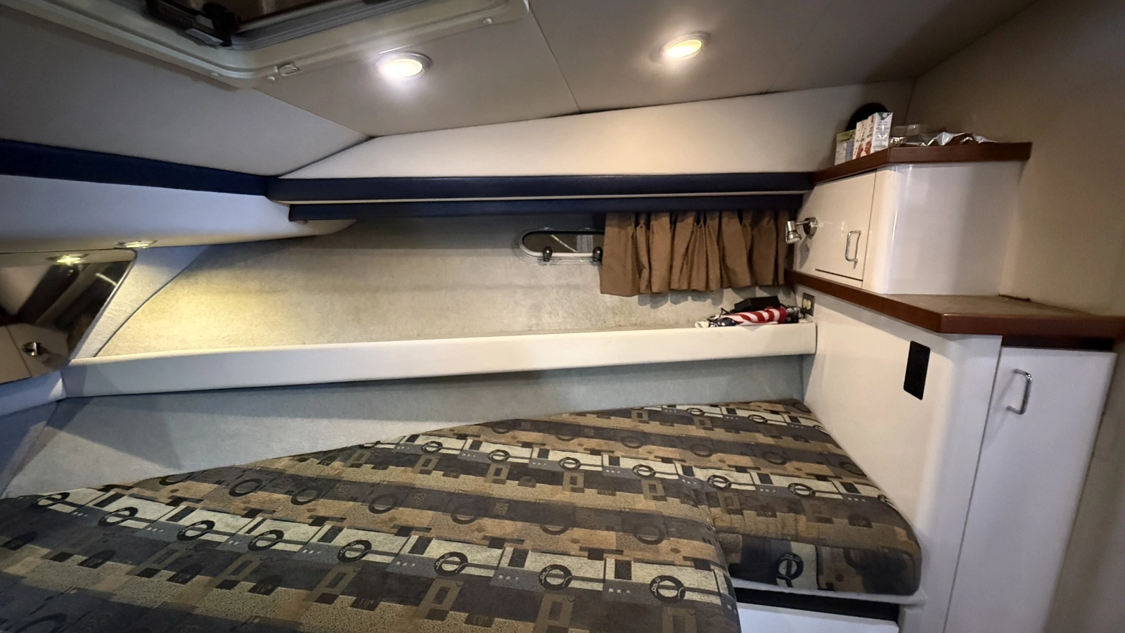 1992 Bayliner 3688 Motoryacht