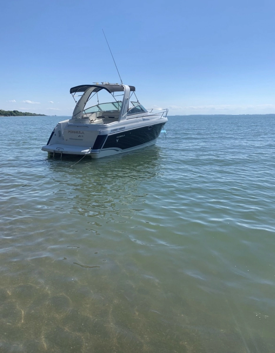 2009 Formula  27 Performance Cruiser