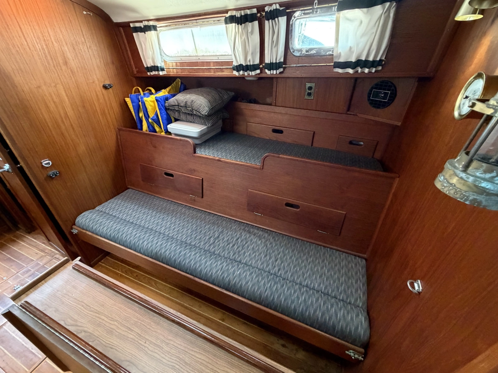 1977 Allied Mistress MKIII