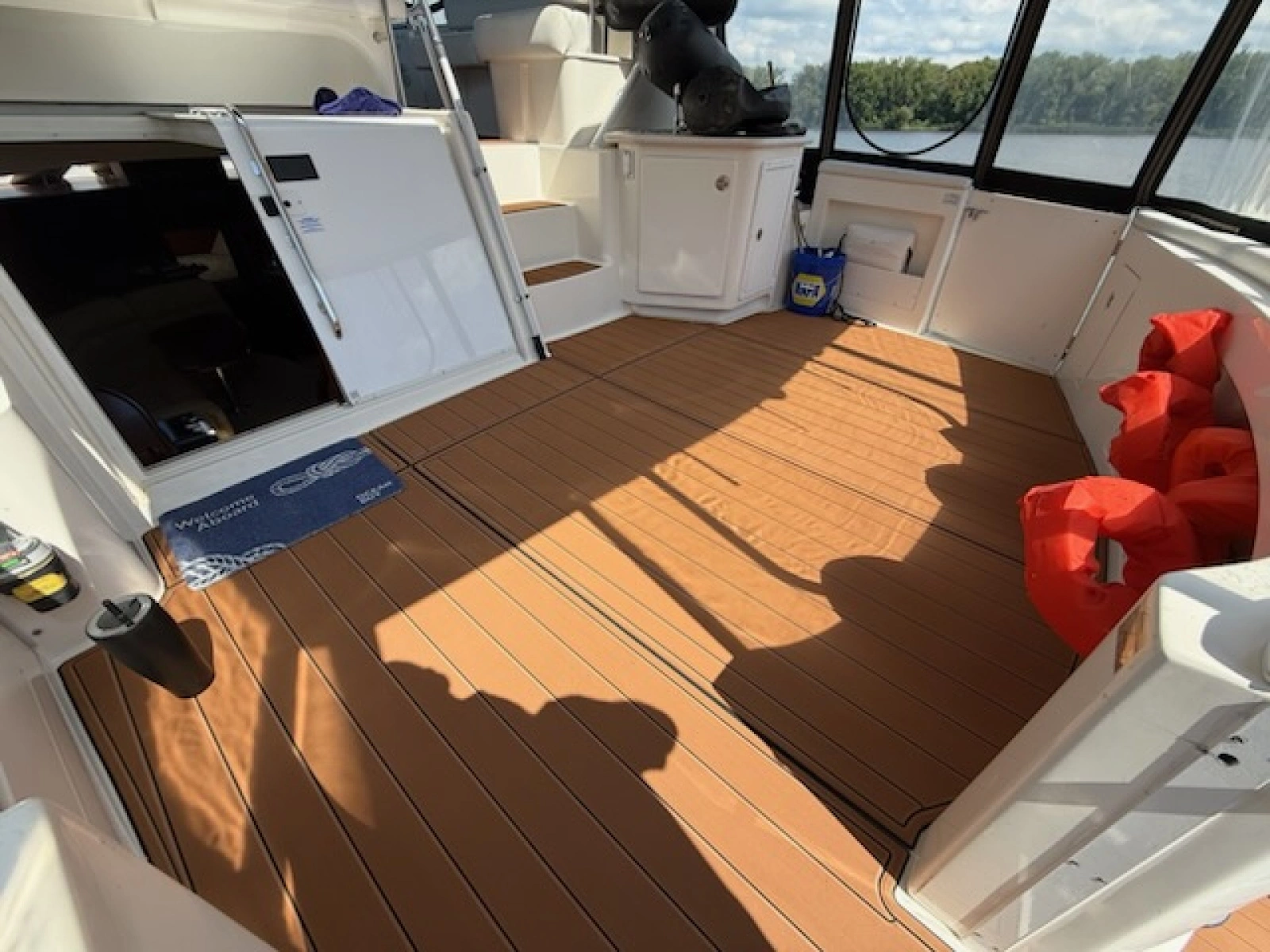 2004 Silverton 43 Motor Yacht 43