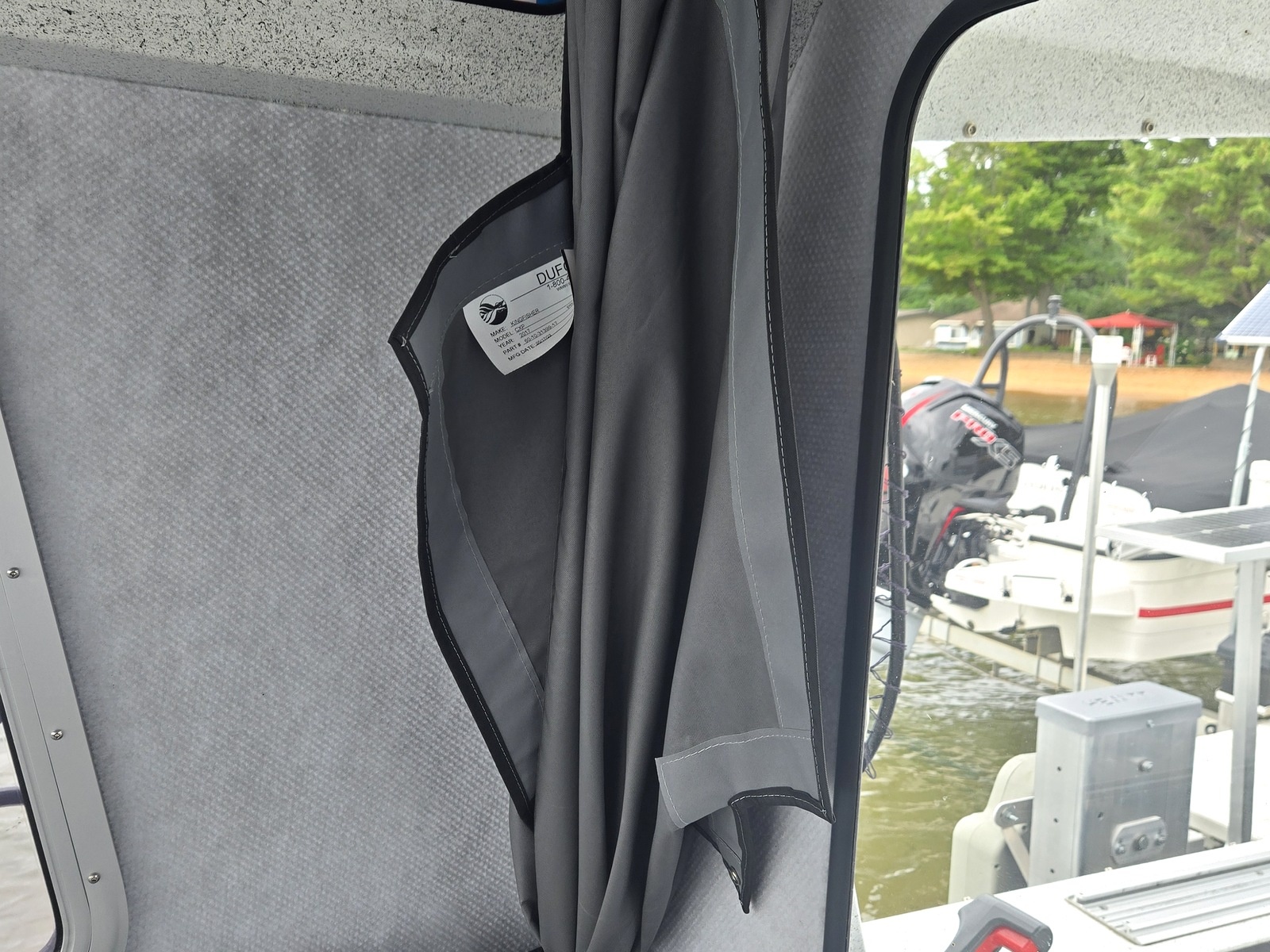 2024 KingFisher 2425 Escape HT