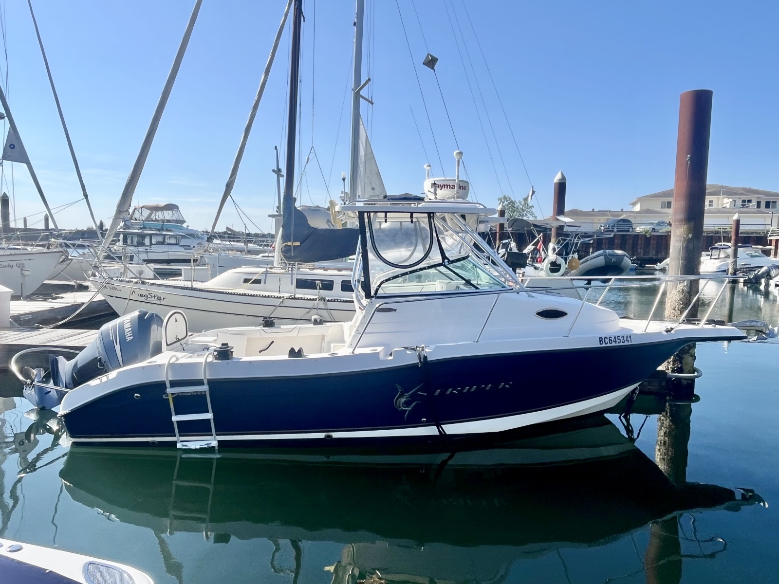 2007 Seaswirl Striper 2301