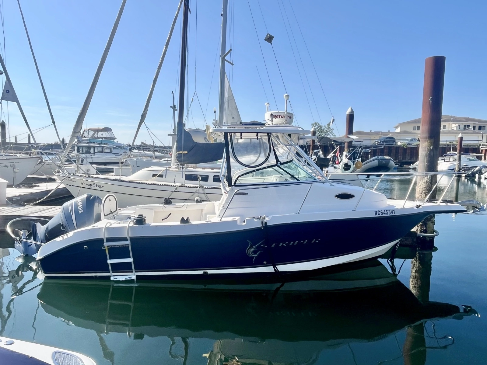 2007 Seaswirl Striper 2301