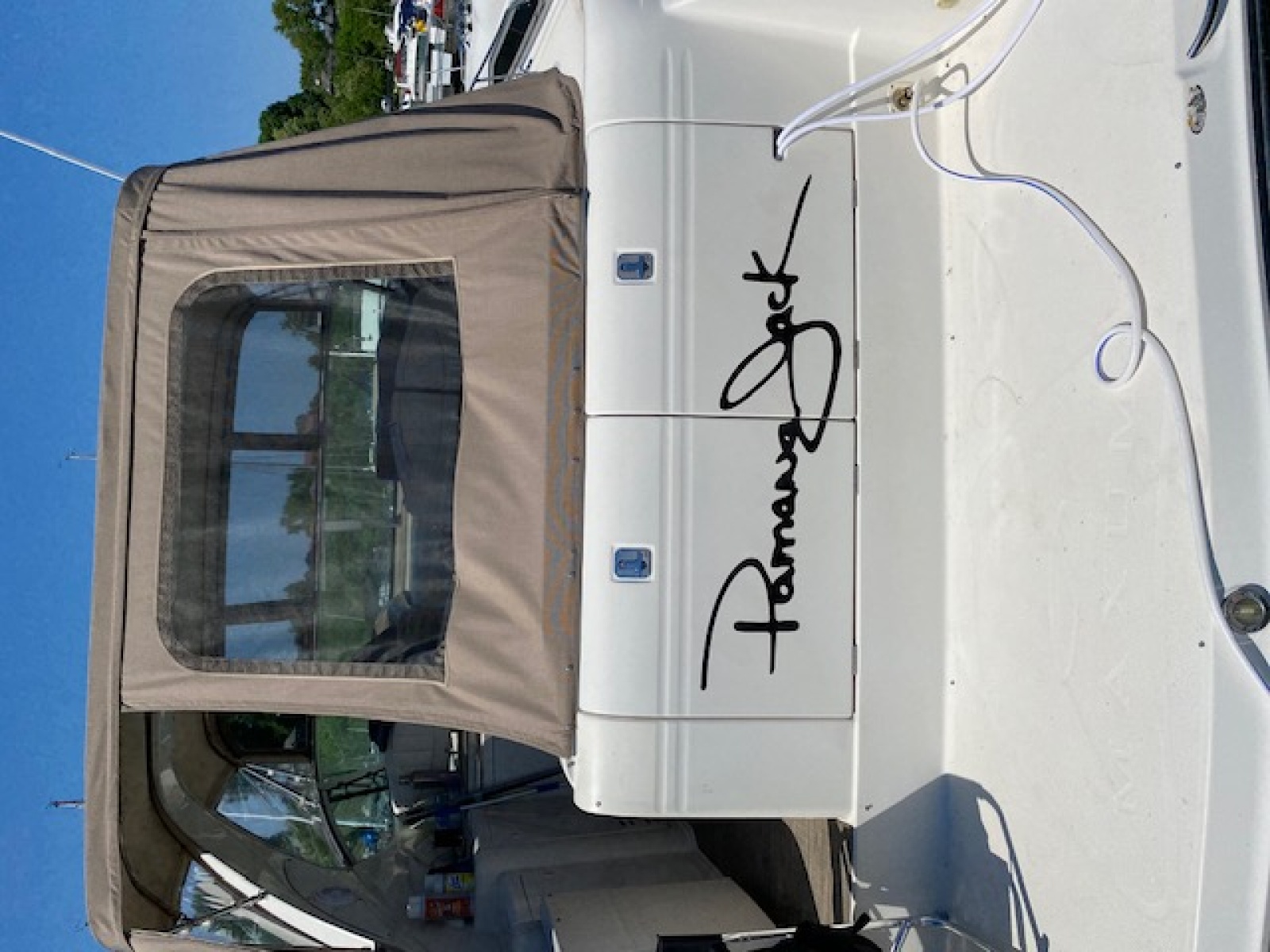 1999 Maxum 3700 SCR