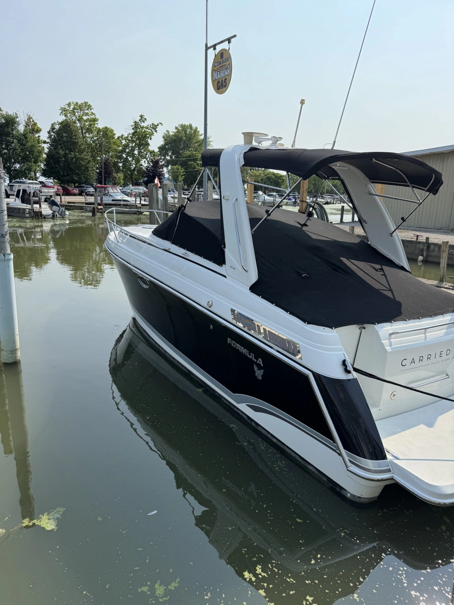2009 Formula  27 Performance Cruiser