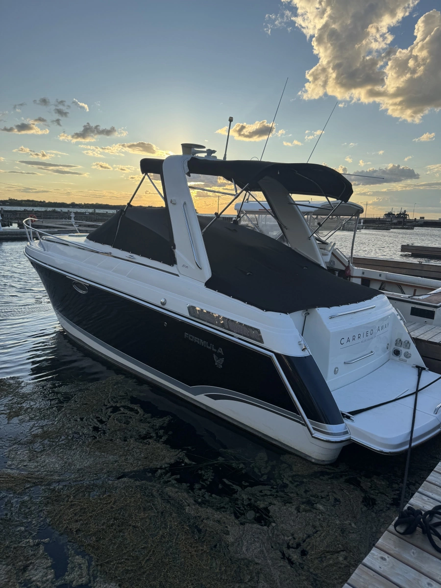 2009 Formula  27 Performance Cruiser