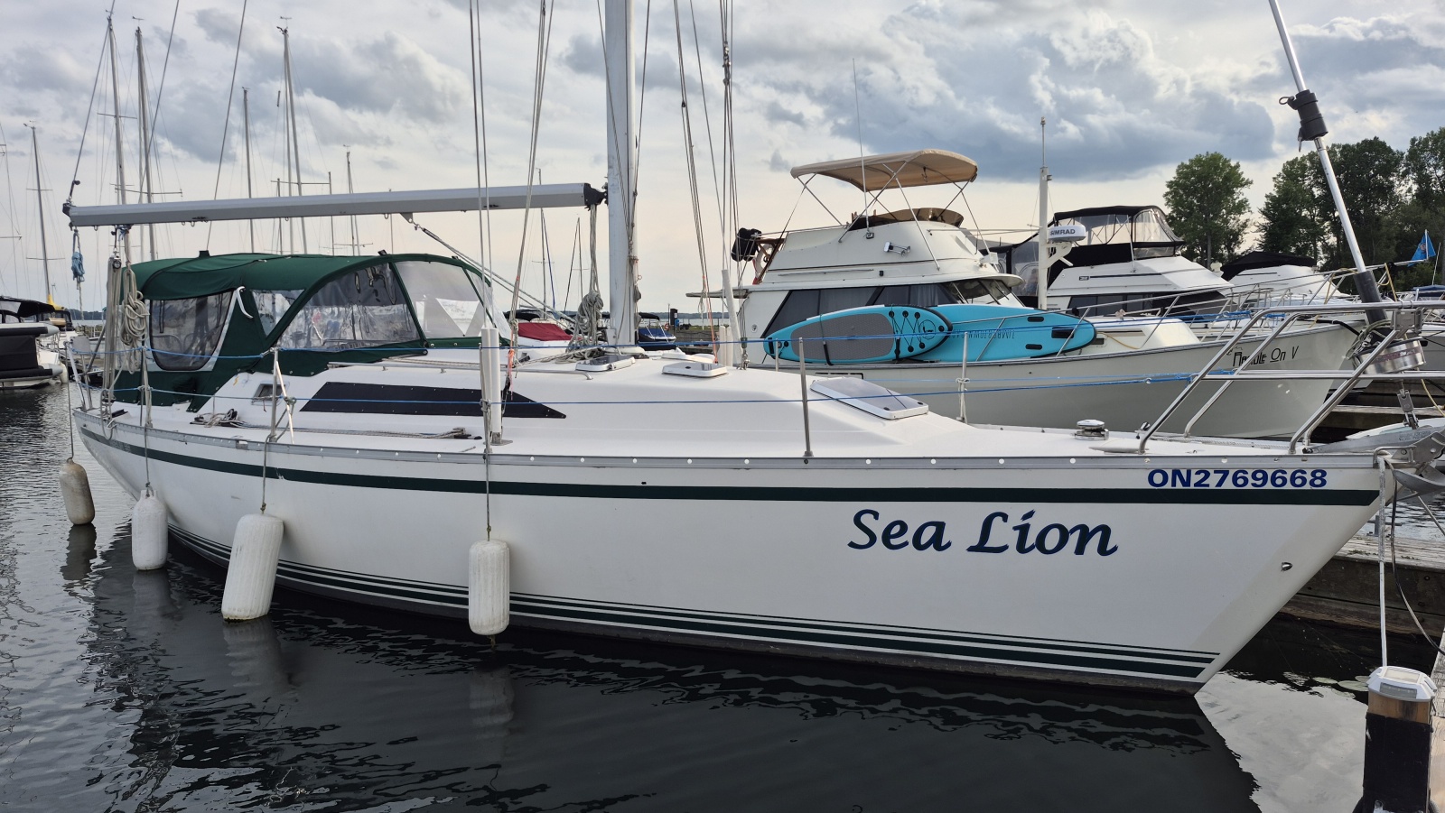 1988 Canadian Sailcraft CS 36 MERLIN