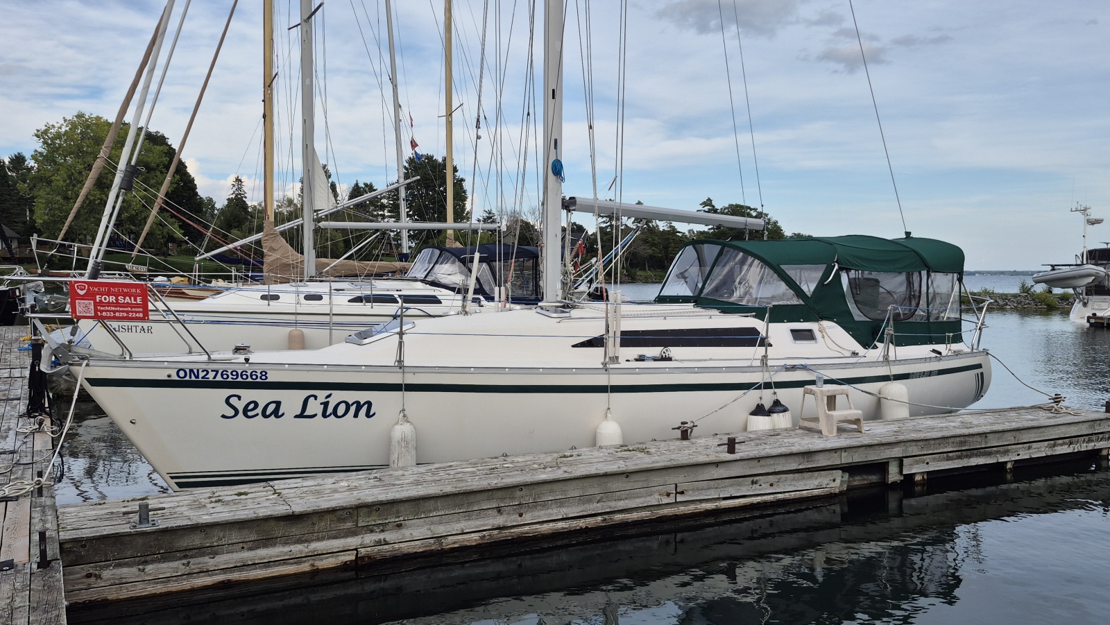 1988 Canadian Sailcraft CS 36 MERLIN