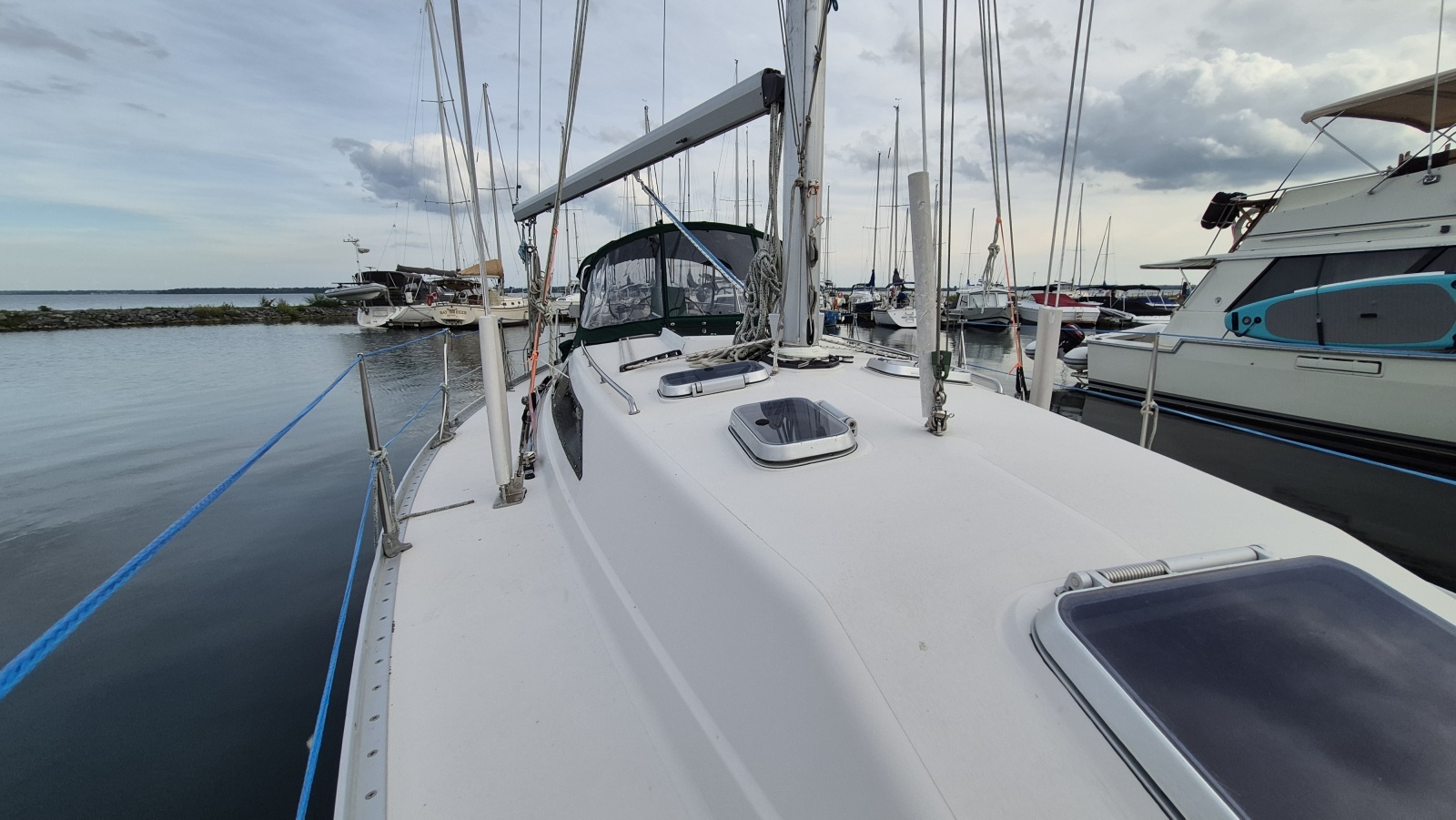 1988 Canadian Sailcraft CS 36 MERLIN