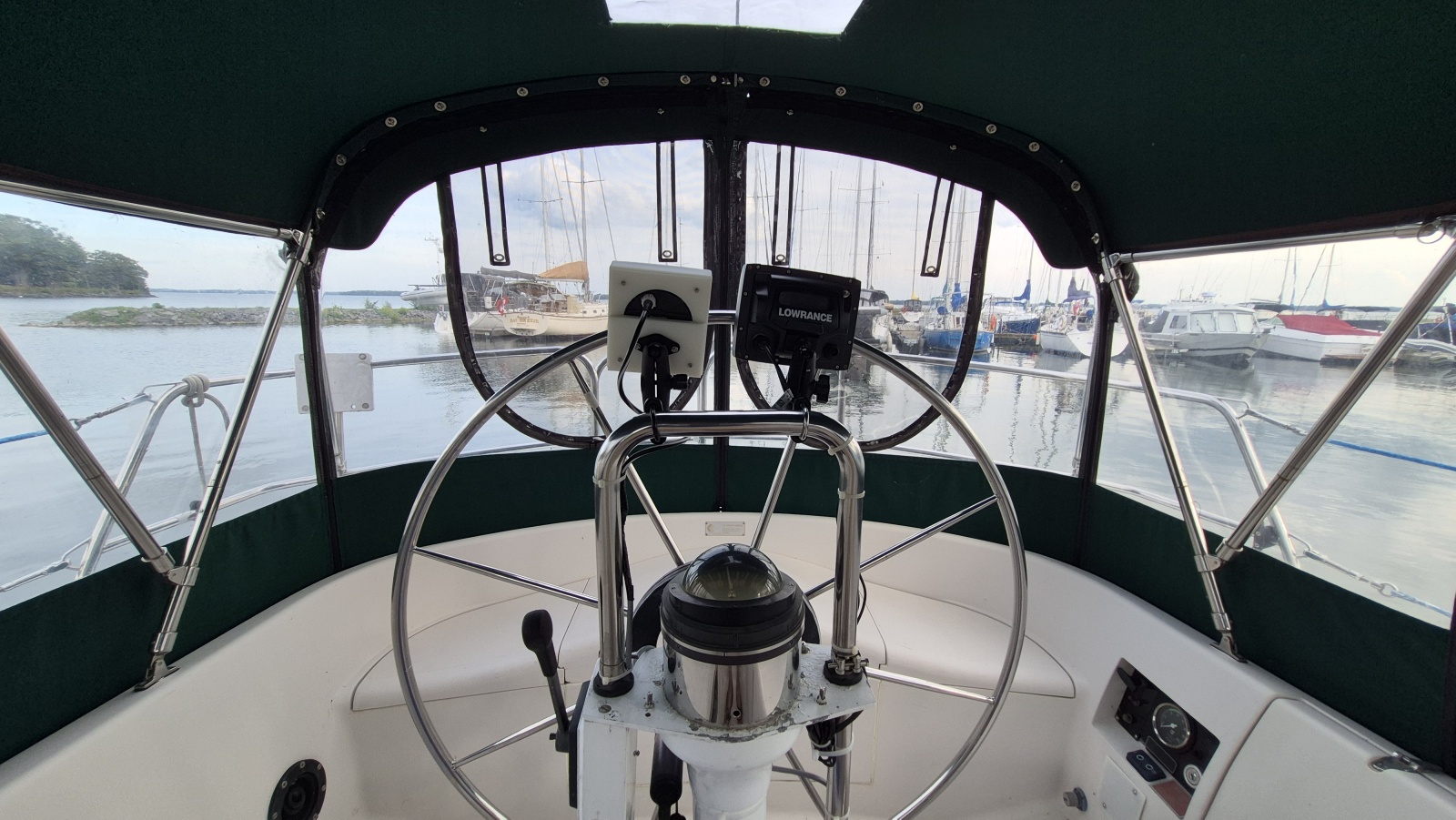 1988 Canadian Sailcraft CS 36 MERLIN