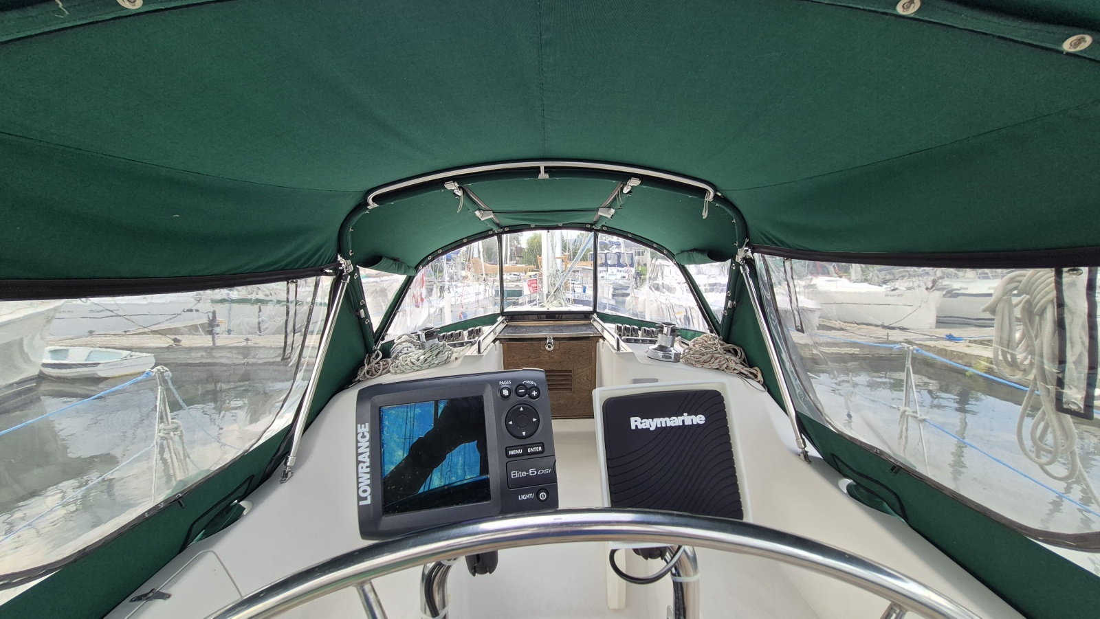 1988 Canadian Sailcraft CS 36 MERLIN
