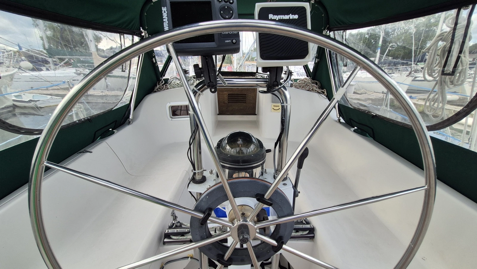 1988 Canadian Sailcraft CS 36 MERLIN