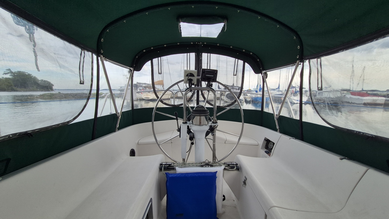 1988 Canadian Sailcraft CS 36 MERLIN