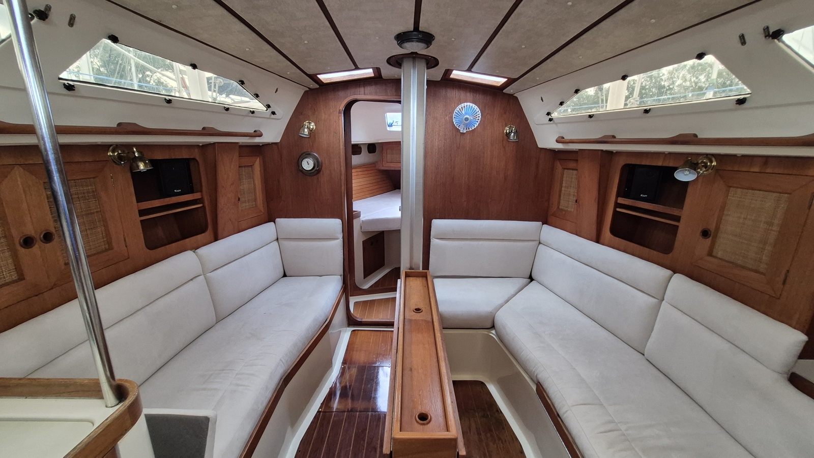1988 Canadian Sailcraft CS 36 MERLIN