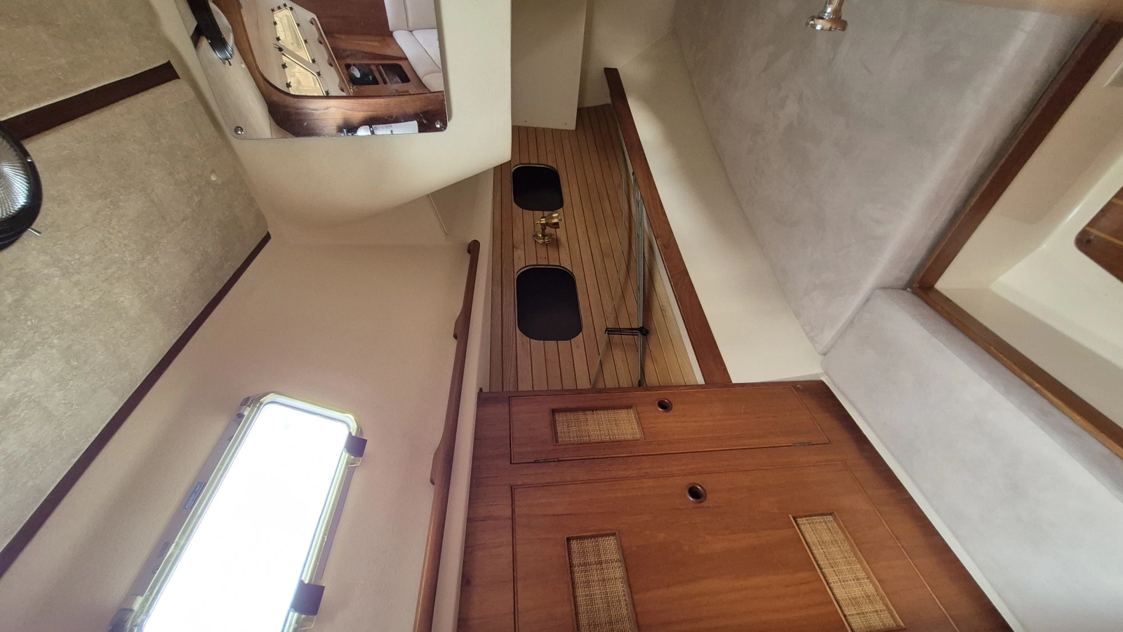 1988 Canadian Sailcraft CS 36 MERLIN