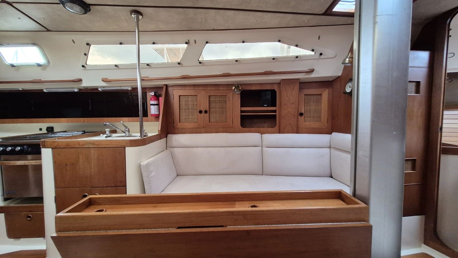 1988 Canadian Sailcraft CS 36 MERLIN