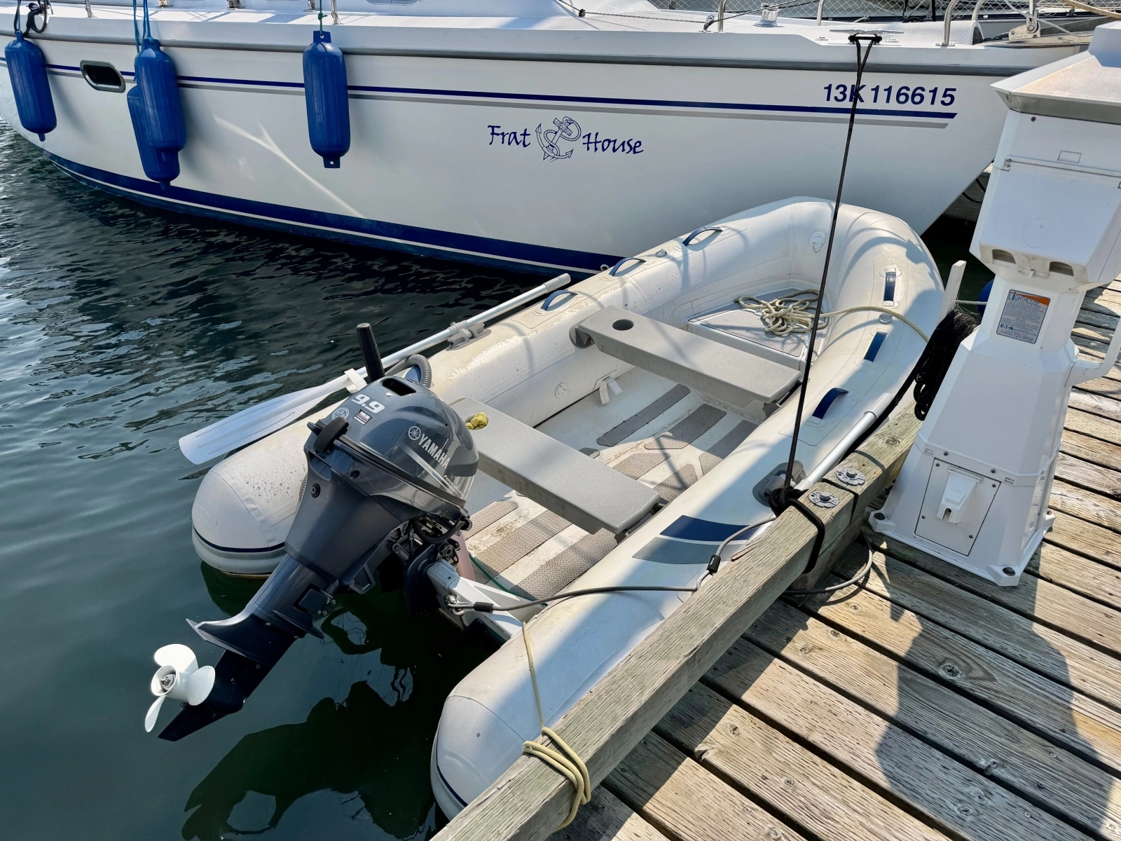 2003 Catalina  350